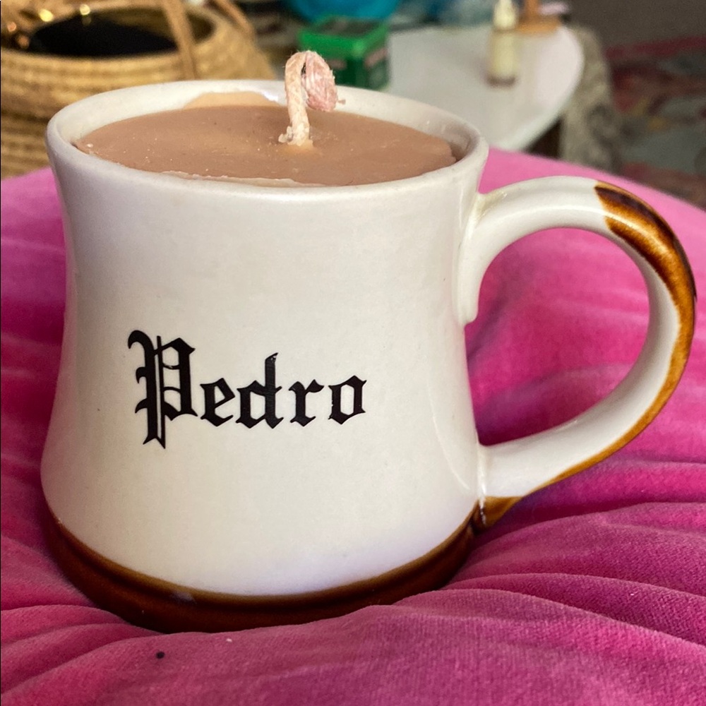 (Vote for) Pedro White and Brown Mug Candle
